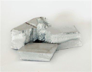 Ál Títan Scandium